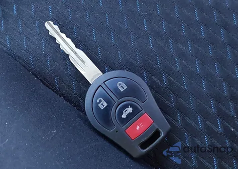 2014 Nissan Sentra Sr z USA, uszkodzony, nr VIN 3N1AB7AP2EY253923